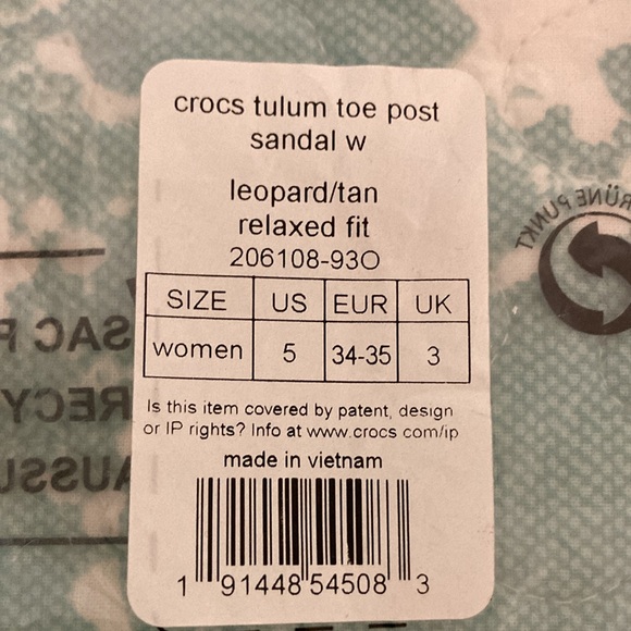 NWT-Crocs-Still in Bag. Leopard/Tan-Relaxed Fit. Size: 5W. - Picture 3 of 3